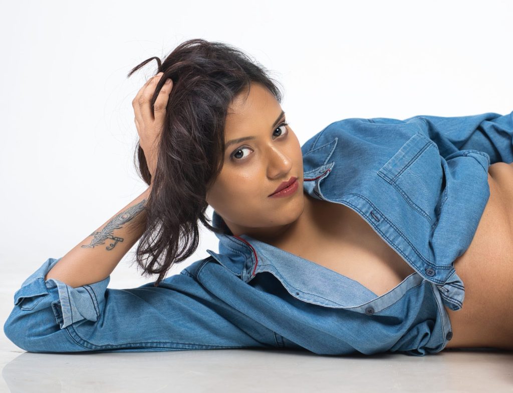 Aerocity Escorts Service | Russian Call Girls Ready for Deepthroat and Hard Pussy Pounding